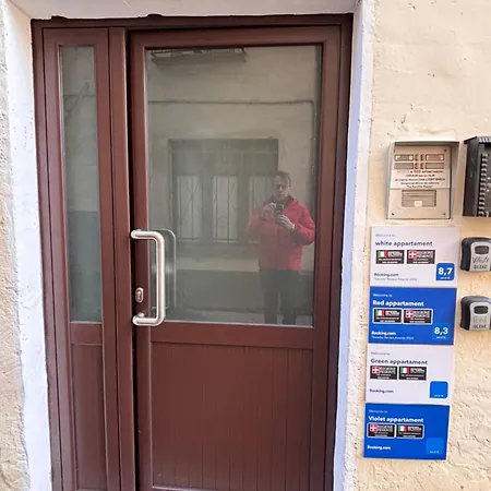 Violet Appartament Bed and Breakfast